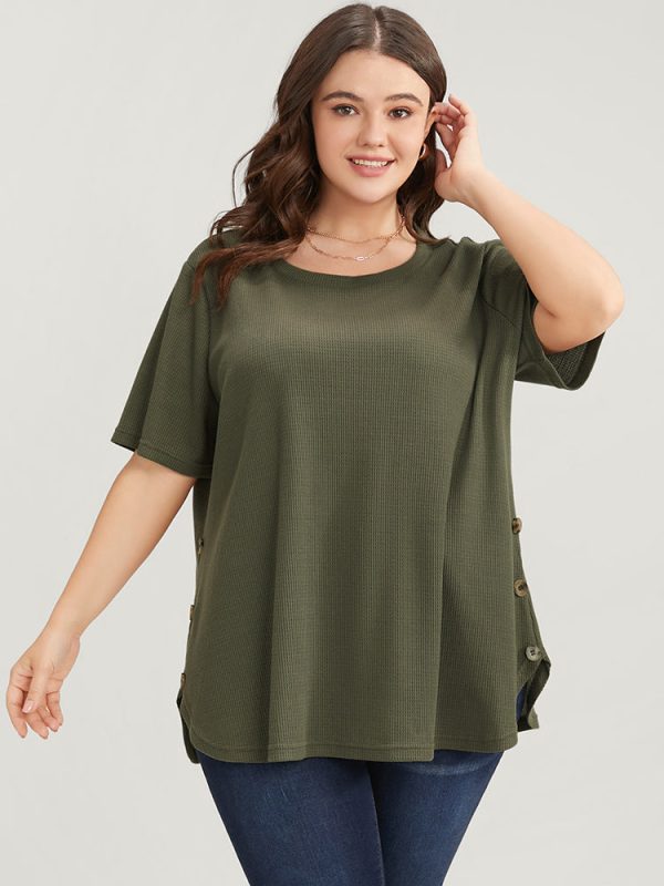 Plain Round Neck Button Detail Waffle Knit Tee